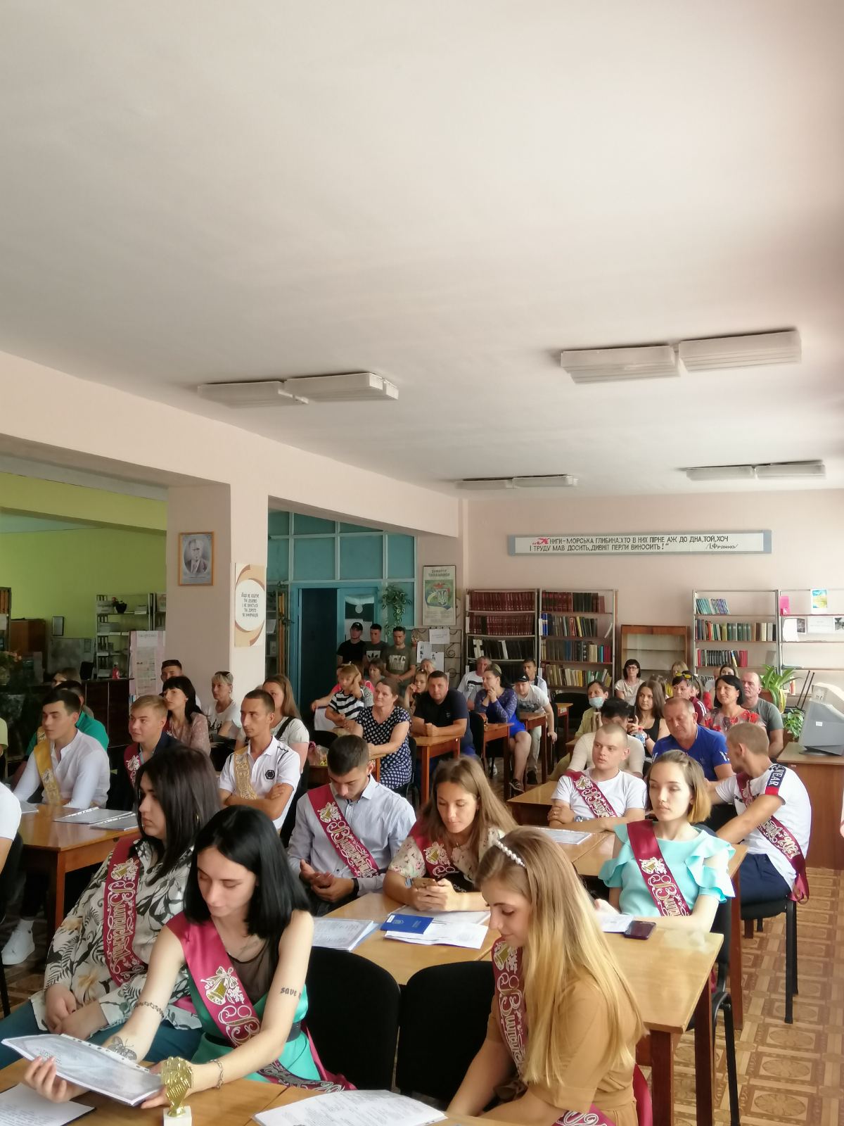 0-02-05-7edbcd7d1ecd14e3398c33f7f3453510e9fe04d3b6c5f981056d27071cde0708_4f71177bfd21411