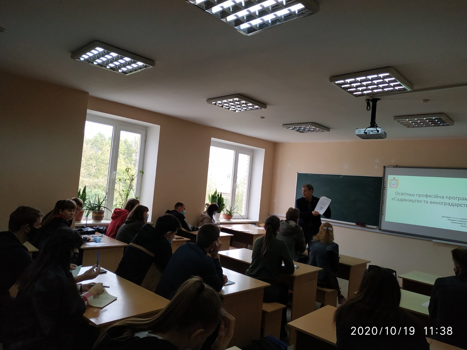 0-02-05-e9955dce939f0e4ecf3a27e606eee5af43af6a4b526face8c4ab3cd0f86ad2e2_560bf7f3