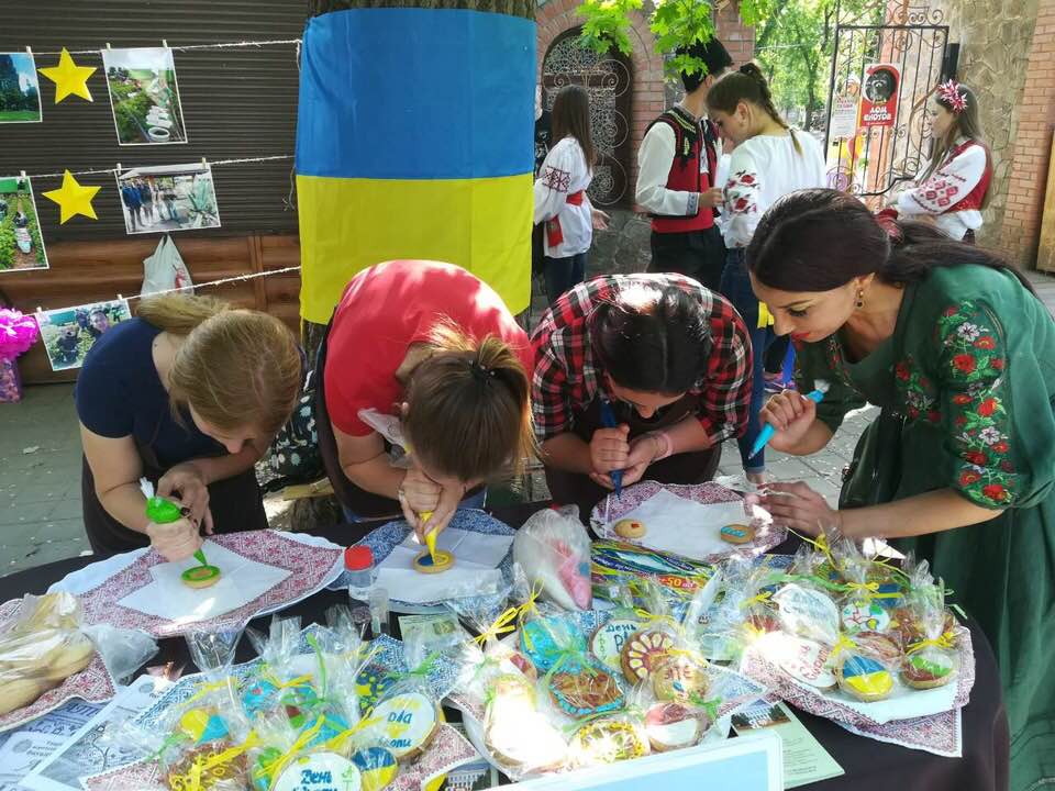 60299559_456703395104324_5691102829960232960_n