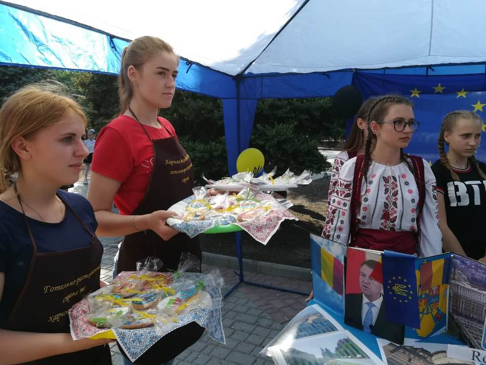 60360052_456703548437642_3231570940114501632_n