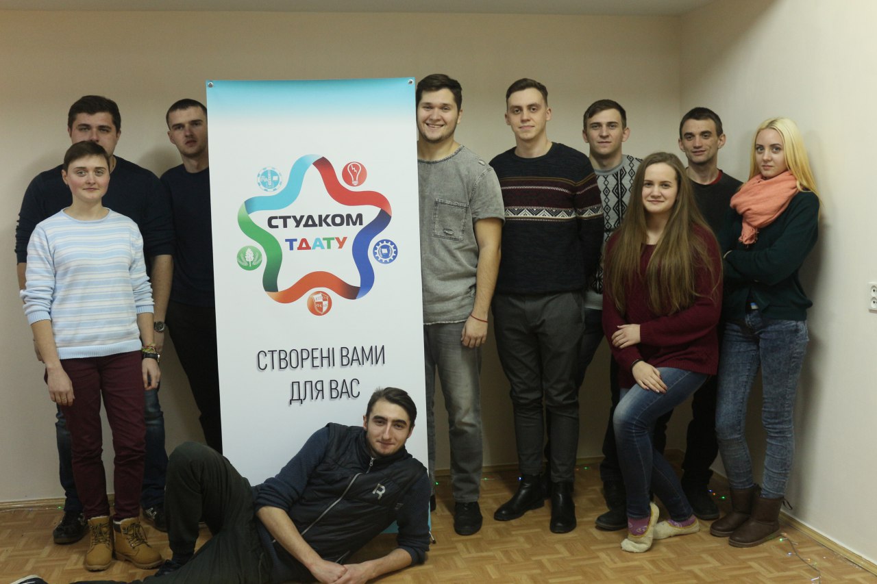 img-74cb61b082aa672fcaab8987a042f547-v