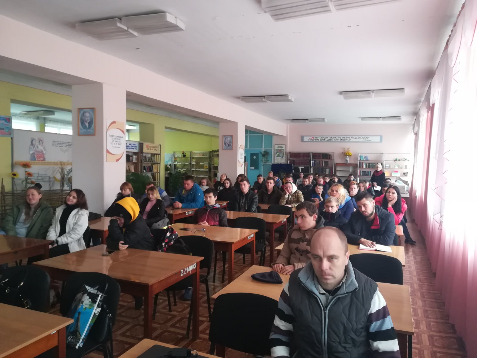 IMG-bf66f33d7e69d8ea70153aa5b5a5b394-V