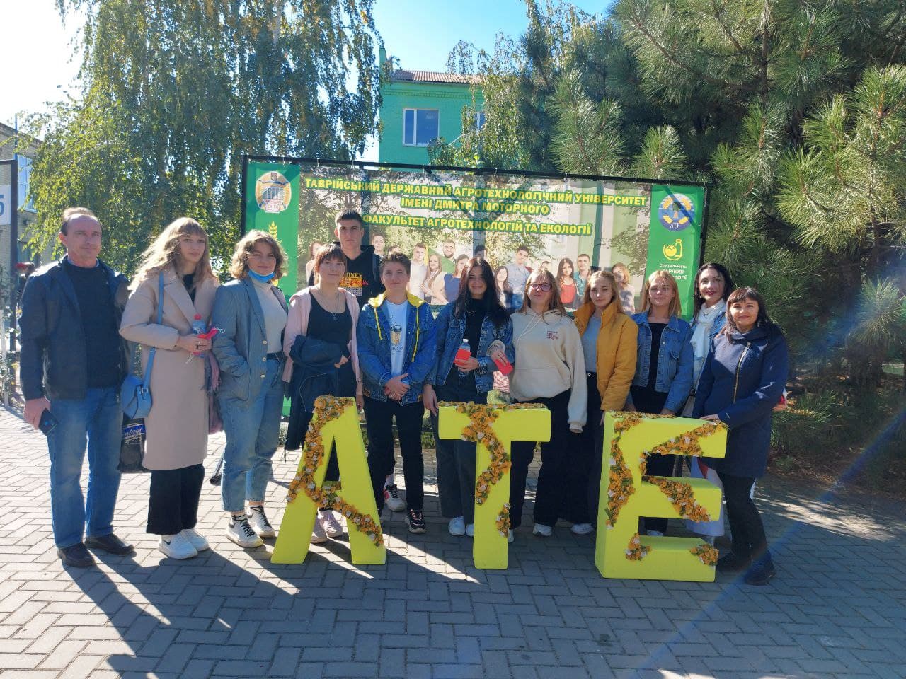 photo_2021-10-03_21-00-00