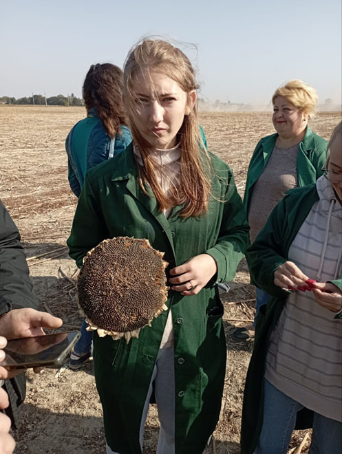 photo_2024-10-01_22-10-19