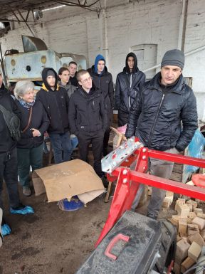 photo_2025-10-06_12-50-19-288x385