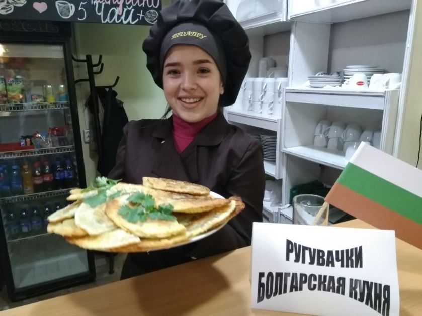 IMG-a40ee410859fae11cd0e09c8222960bc-V