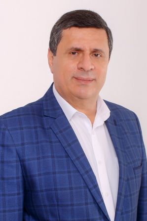 Кюрчев ВН с фоном