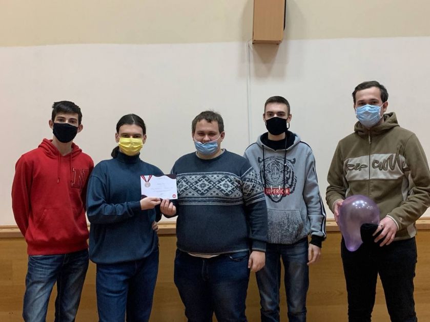 IMG-edb22ff49b04d8cbff56ca5dfc8d5afa-V