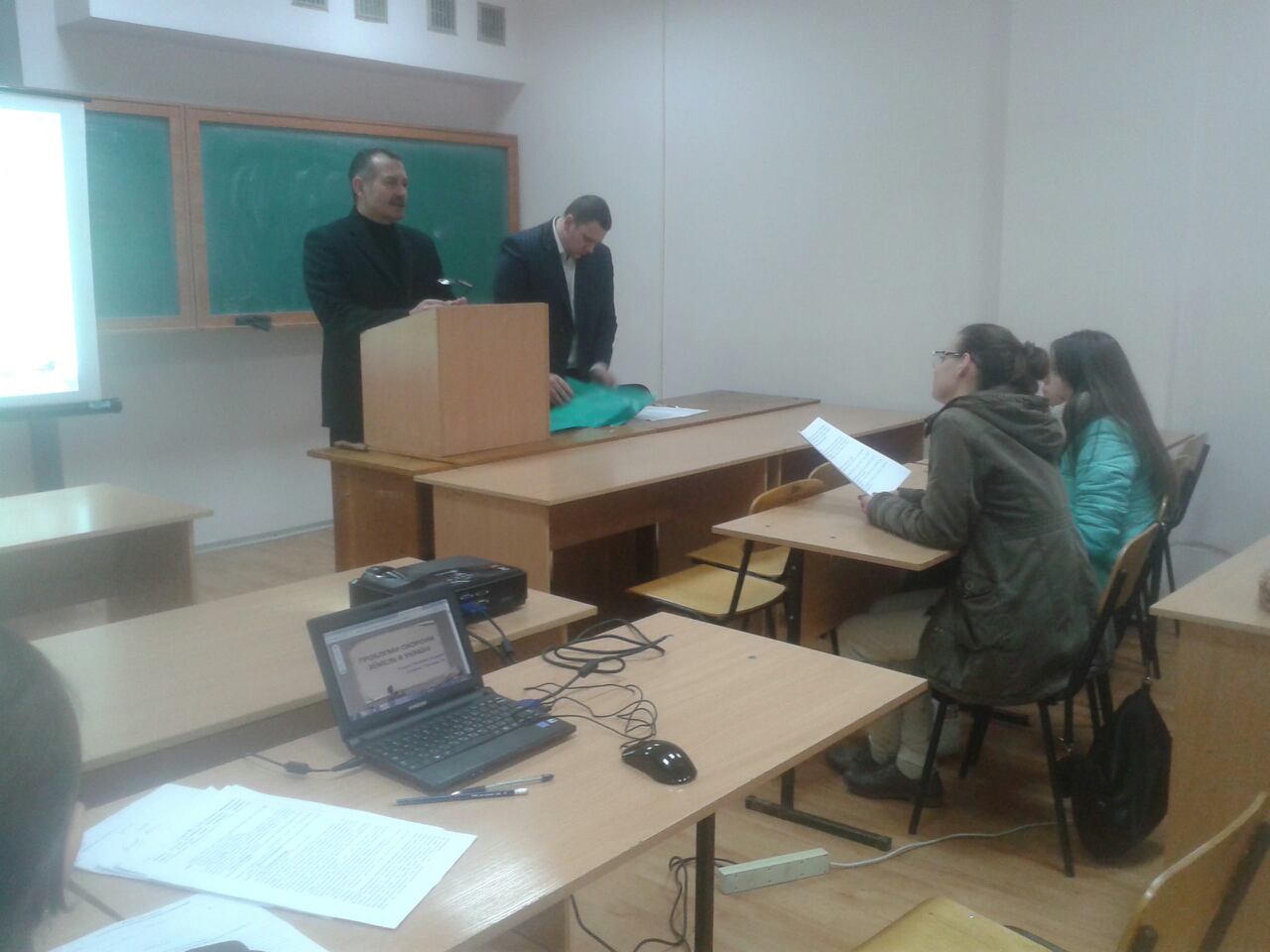 0-02-05-9714dff7b73b1dcf7820dfbcda7c29d231f5ecdf14373d44f7c0e969a7d836ff_full