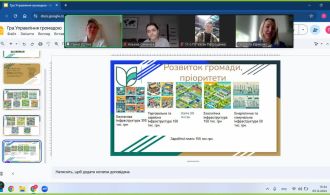 f052d5eb-2fd2-4844-a1a0-556d8105a46e