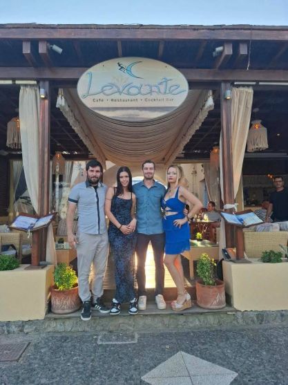 Никифорова Таня Греція