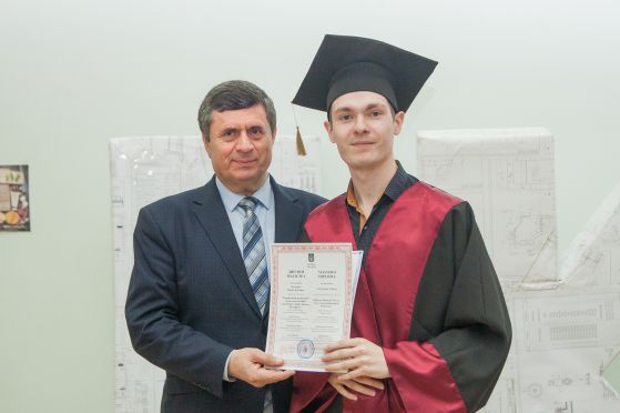 вручення дипломів мангістри ЕКТ (6)