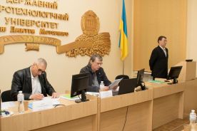 Засідання спеціалізованої вченої ради 052021 (9)