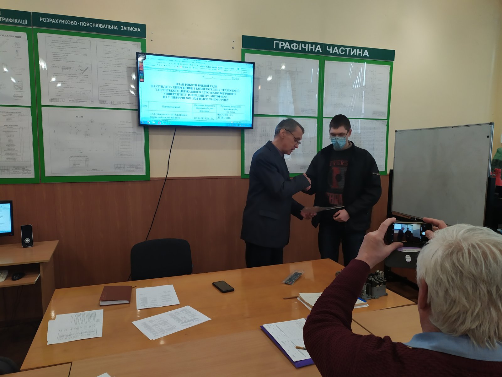 0-02-05-833c125488fa23379b2bd74ecfff9300a1e76ecbb59944cac2375967948fb32c_bbd9d47a