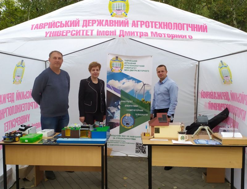 0-02-0a-58bd04b1d5a21c6dca3f2345905247d612bd75d3e5db02f912a28e09615307e8_14b10127