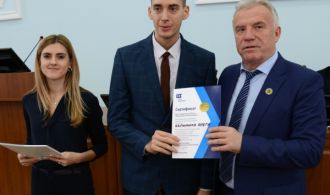 a186d5ea4c94ec2ddbb0960c8bec7b1c