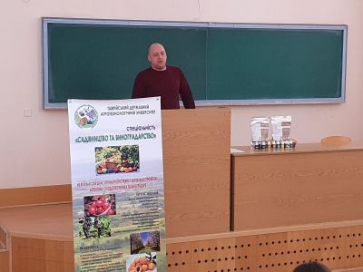 IMG-ee34e6d8180882a1a377913deaf4521e-V