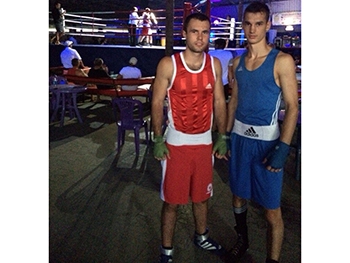 24_070725_boxing