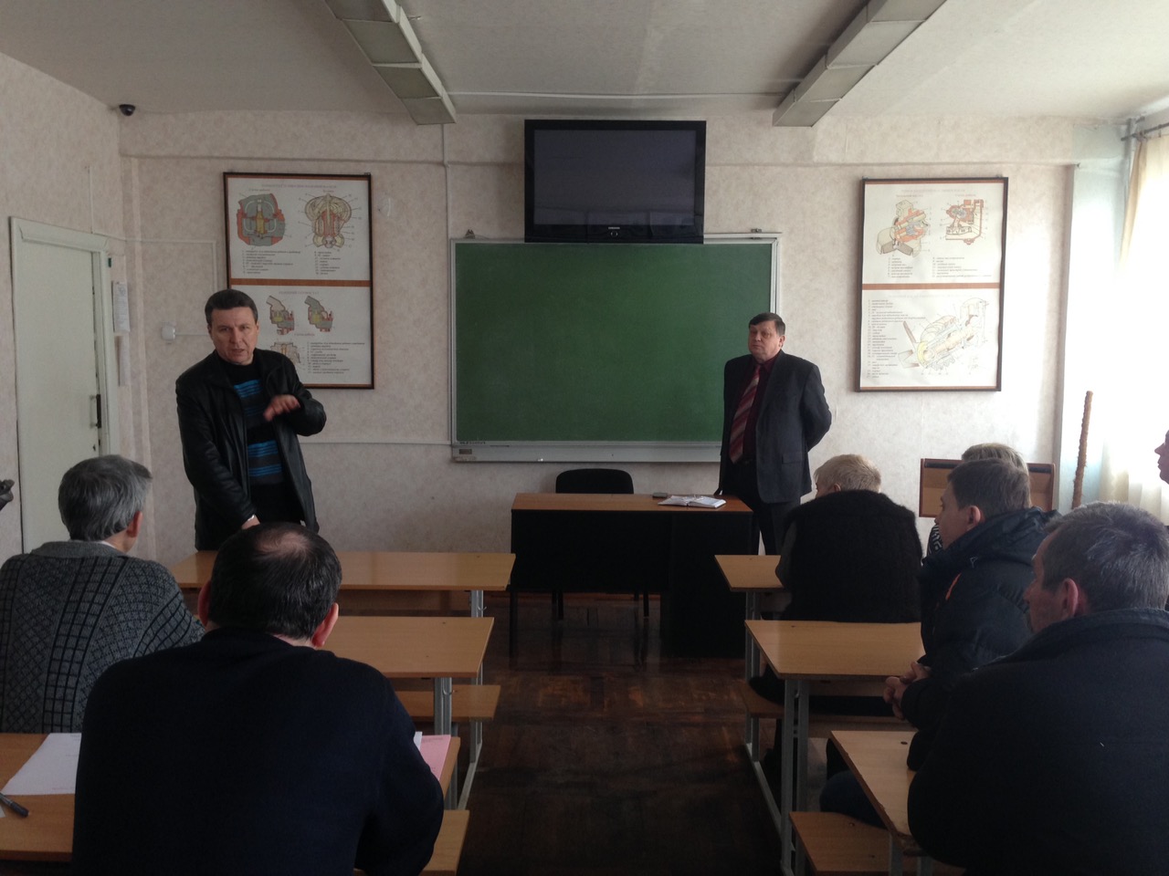 image-928555b63ed741bfd2b22a2957c550441991434cecab214db654557614f3b0e2-V