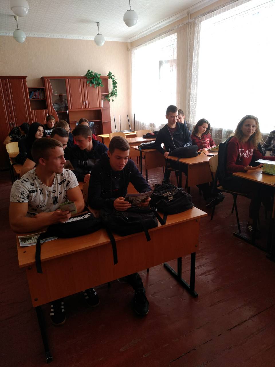 IMG-2e20cc8dd03a6d9bfba1392079aca11c-V