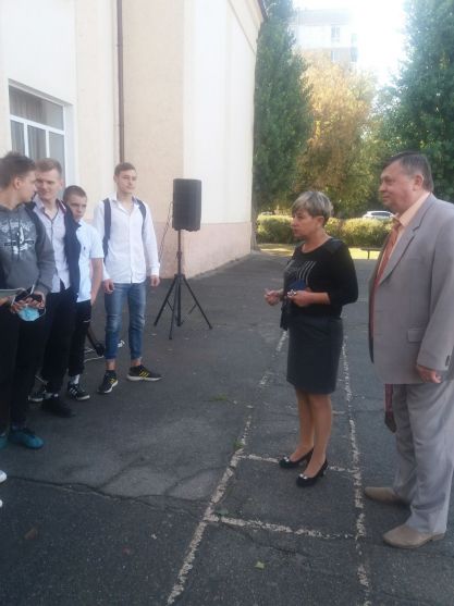 IMG-4c4c5d3f6fa9bbcb2f6131b43d8c3b1a-V