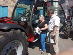 IMG-9bc4e7e6c4cb7fdc4144e08833165179-V