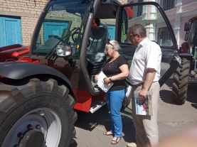 IMG-9bc4e7e6c4cb7fdc4144e08833165179-V