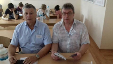 IMG-f75dc9f7e7eeace39bd56d8f76269377-V