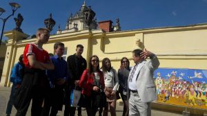 IMG-7d32a73dfd2f9ce896fd49da34d72df3-V