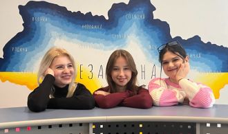 photo_5253863739369393074_y