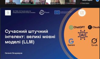 photo_5273948140316856680_y