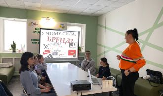 photo_5276067363076298556_y