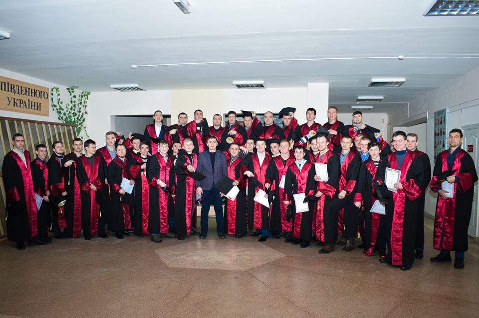 29103458_2097186090516188_5859505924950982656_n