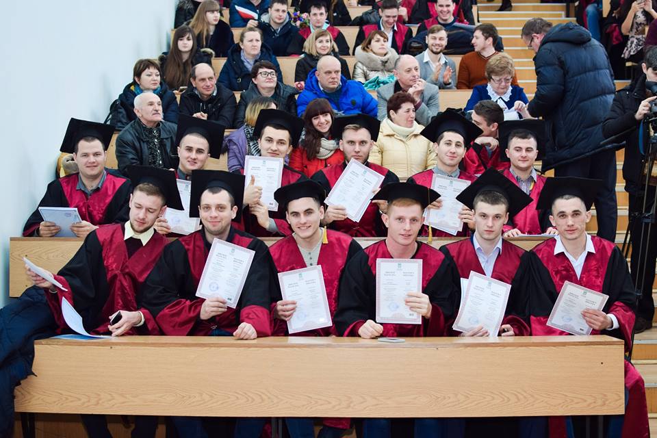 29134051_2097181200516677_2573686494166253568_n