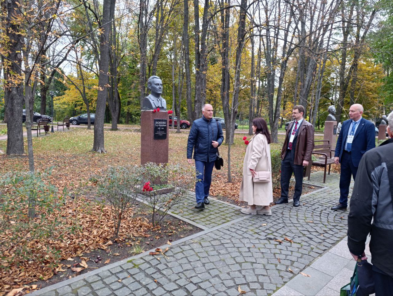 photo_4_2025-10-23_12-29-48