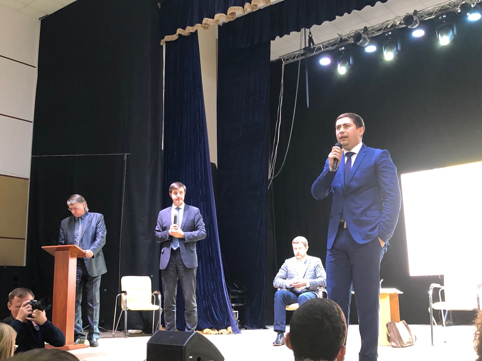 0-02-0a-18897aa443ea458bcf9d1b3ebb9419233667cd19a243cc43d3472e1eef98651e_ca997b11