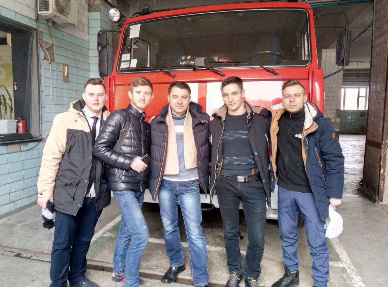 IMG-ab67cfecc183246488901cc707514dfa-V