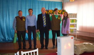 media-share-0-02-05-60ceba49e1d8a84f55c9f41d0acd576a45aff3445c21fd4ced2a56ae2292368d-e78f31ee-6455-48aa-94da-eb922ea25896