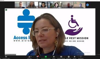 uchast-etsm-u-treninhu-accessibility-universities-purple-vest-mission-4