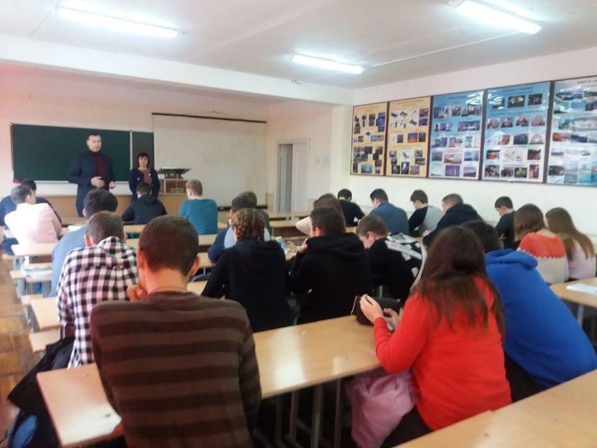 79163190_191772785551160_6514109363777437696_o