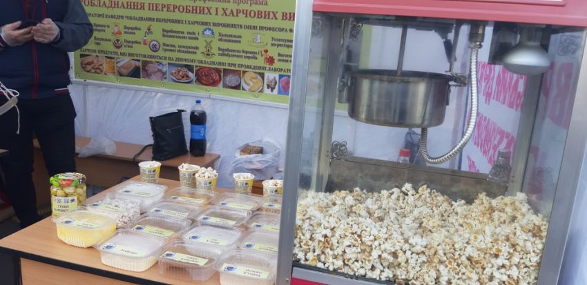 IMG-6769f075af6c7e8bd009c56e9226a915-V