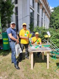 IMG-c77a3b7946732fdff2af3bc3a37e9047-V