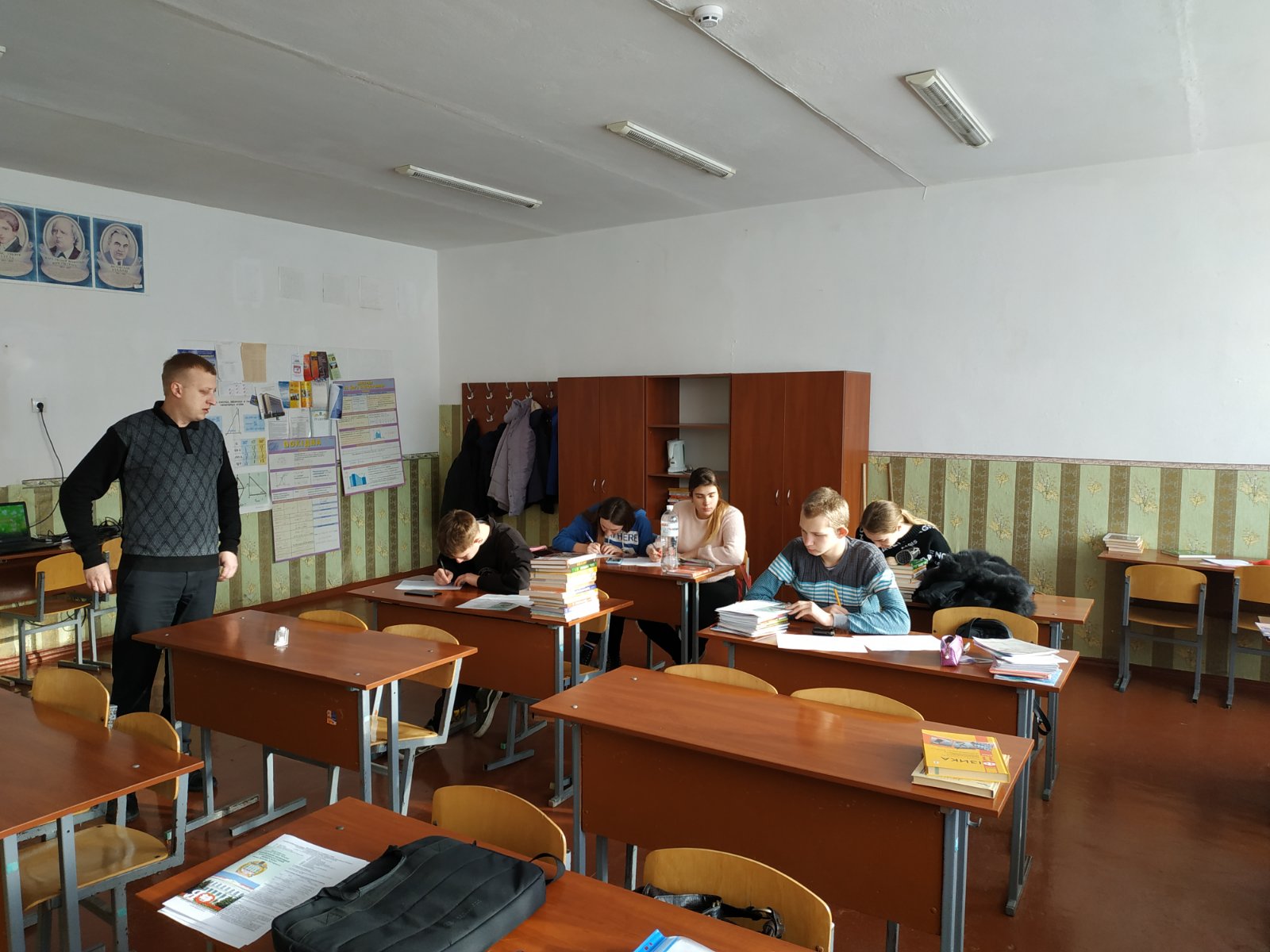 IMG-239b83fc8cb54398dbecc72b2789c3ad-V