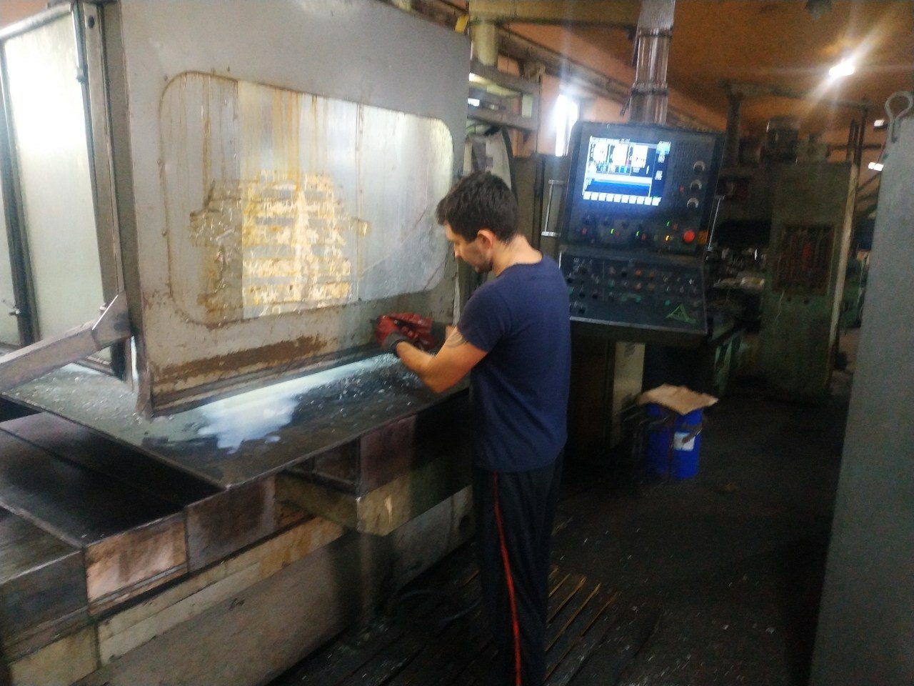 0-02-0a-be5aff61d44d9e475e5e94be4cc771d86aa10fa4eda50c68c33f31b1d887a180_f99bde0c