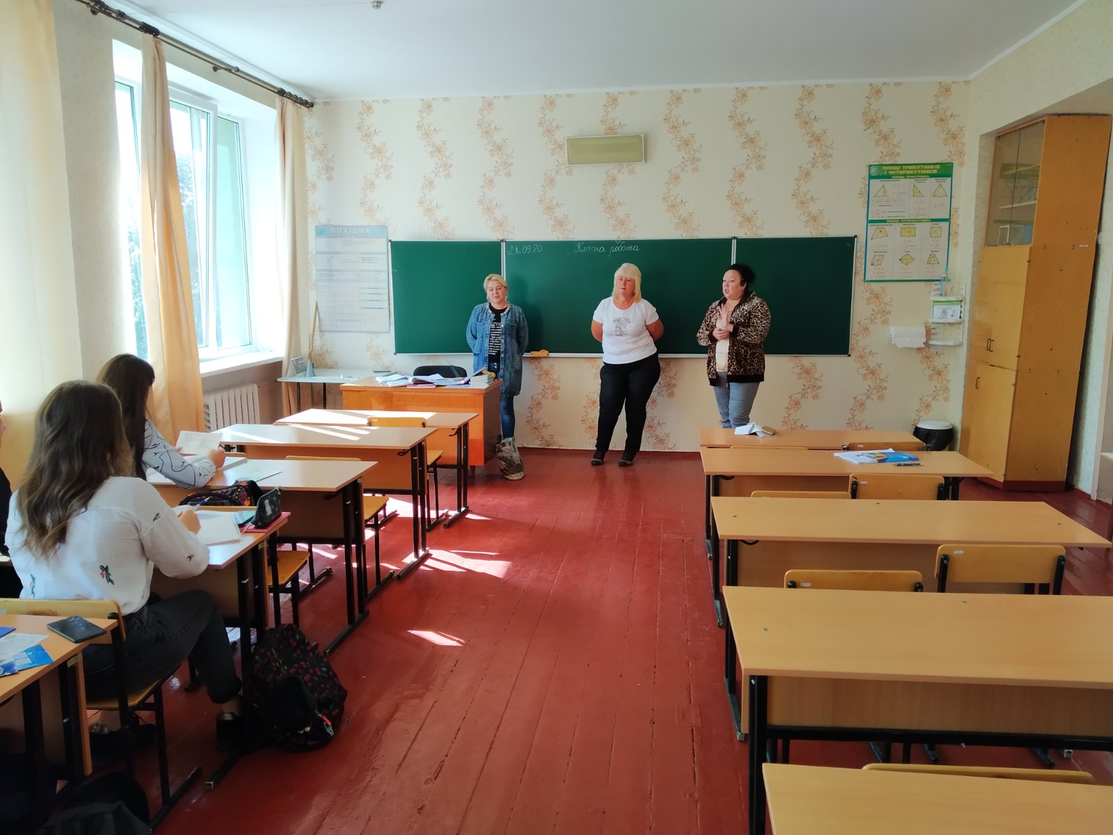 IMG-b6970a38864835804f960b2ee5f0cf37-V