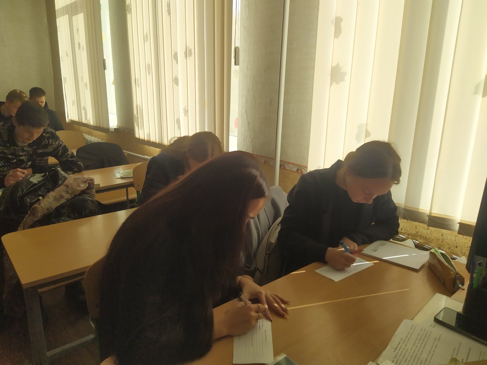 IMG-c39f1bd5cf4a92a61f4b25ab6c7e79cb-V