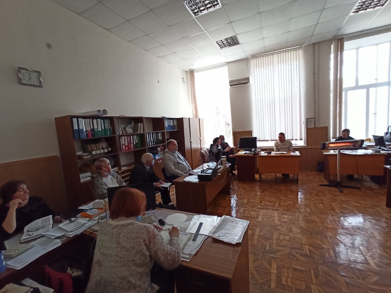 photo5325679187442381444