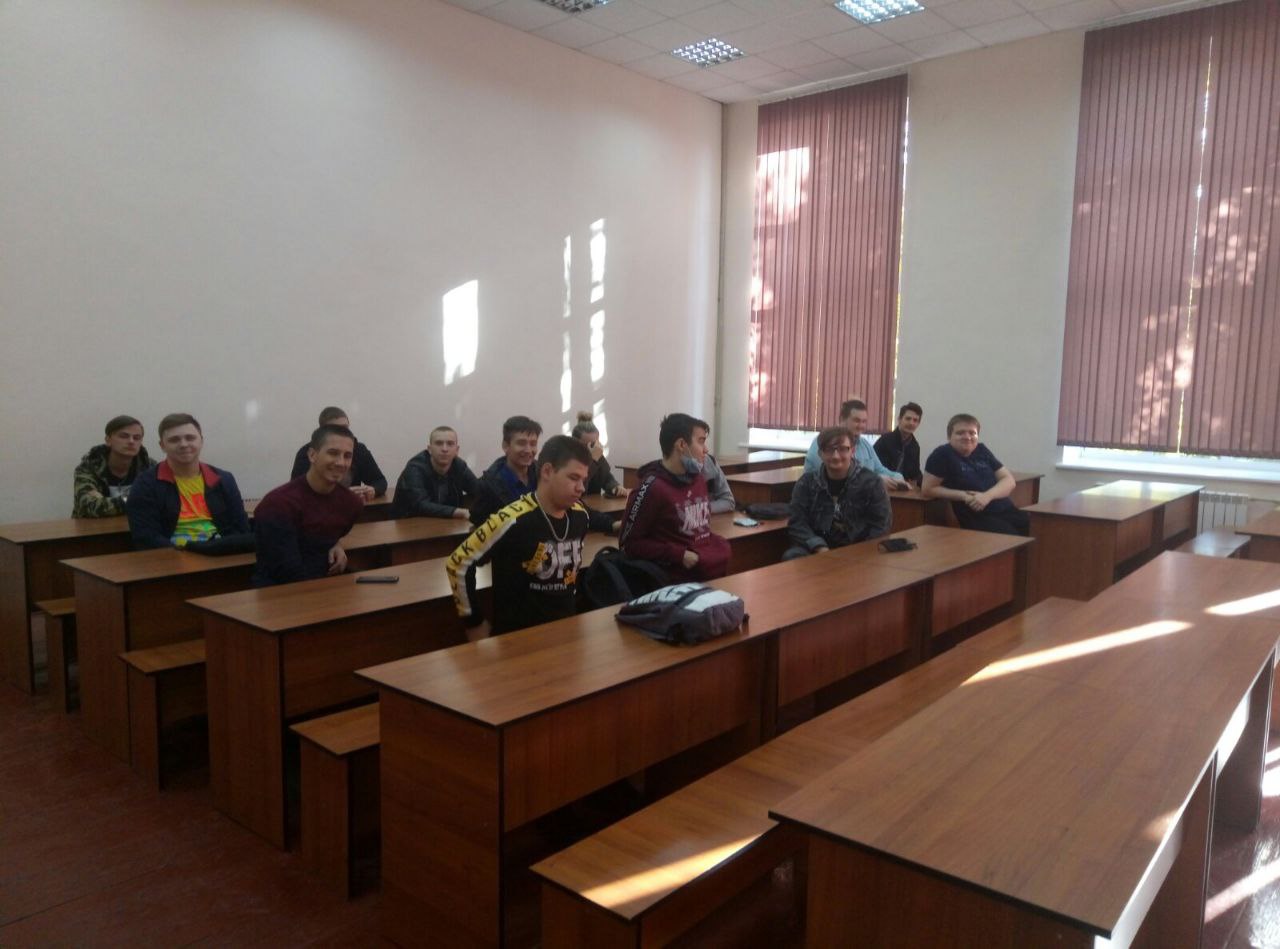 photo5325679187442381458