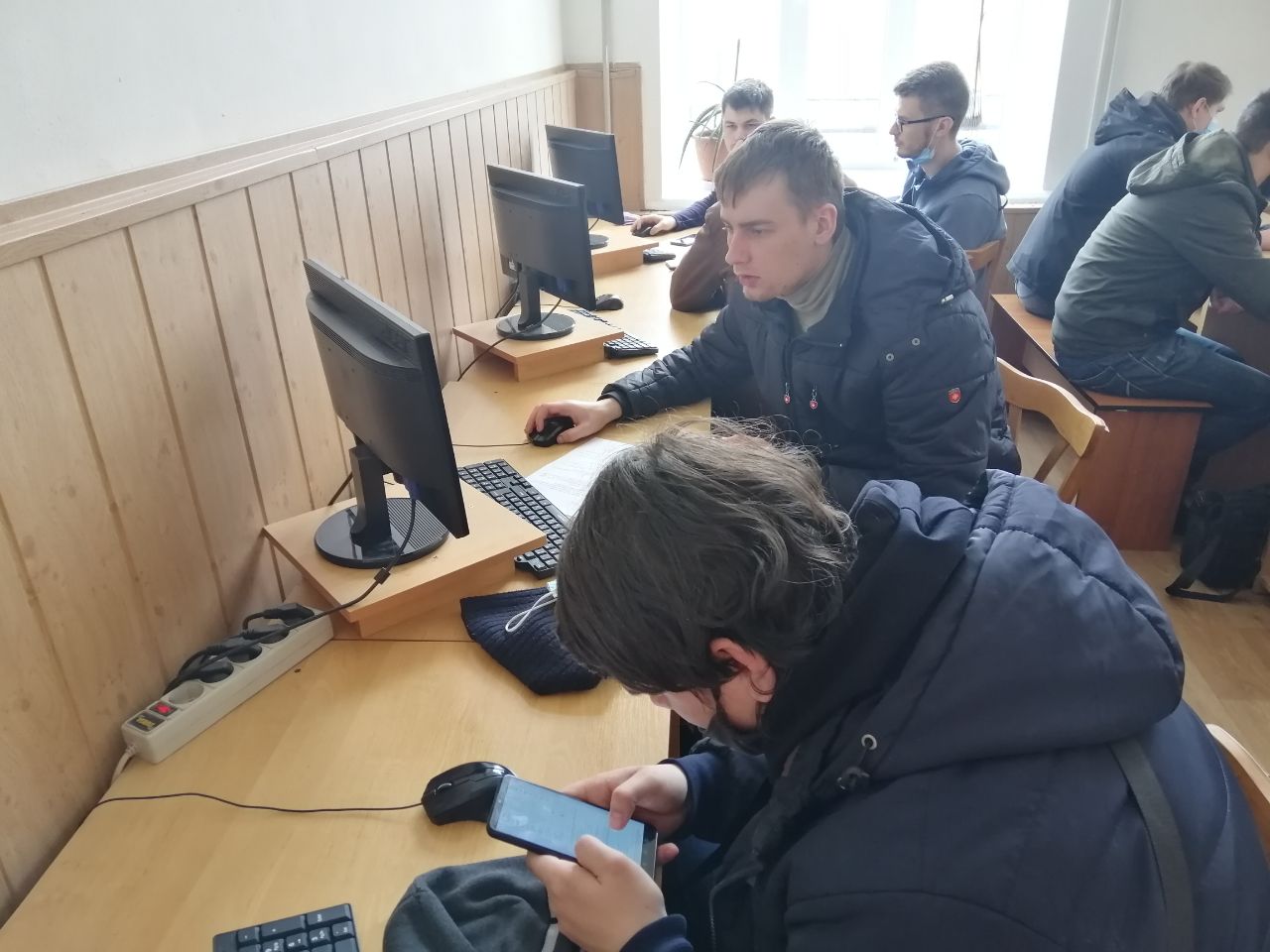 photo5438467657155326505