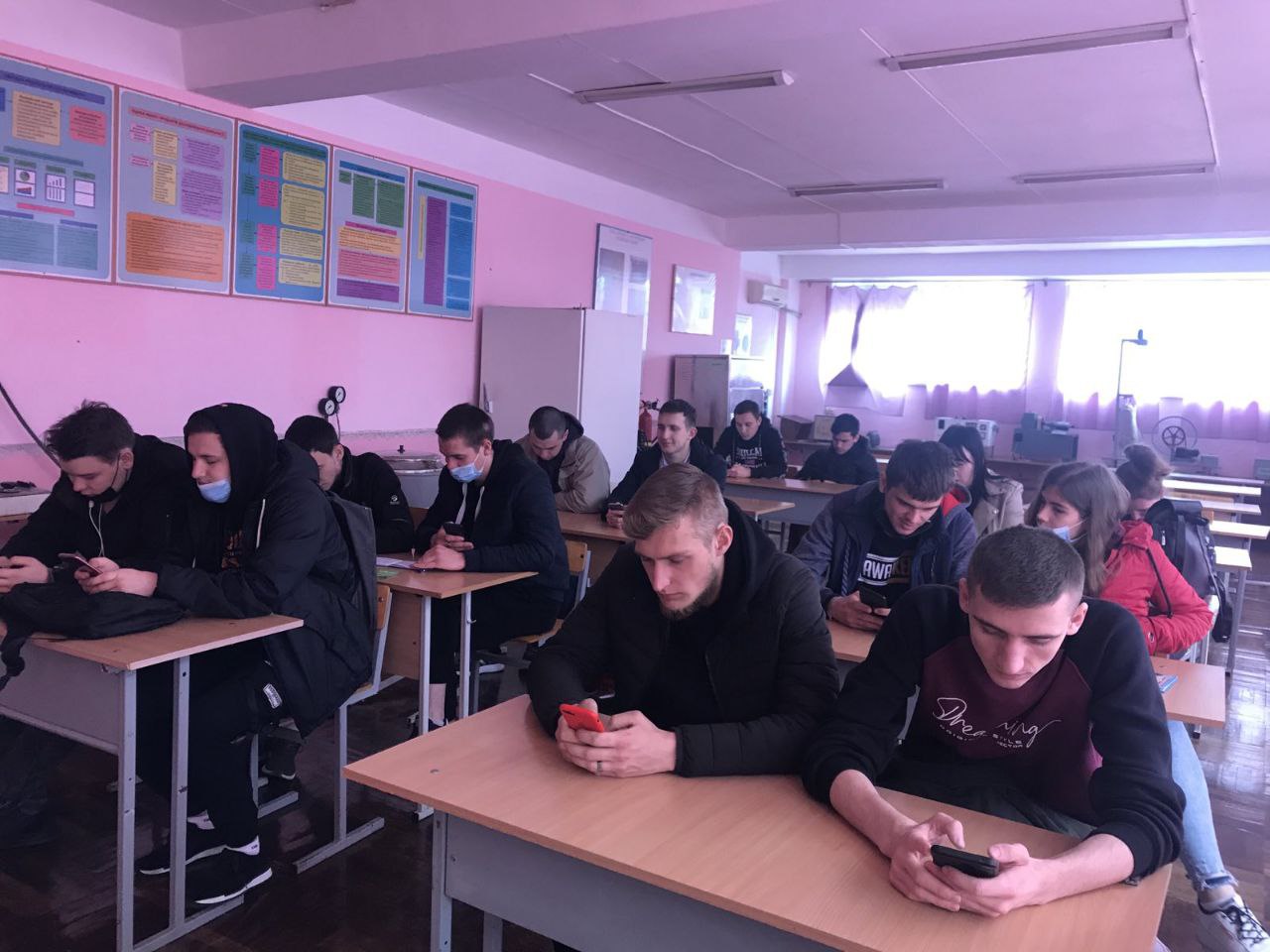 photo5449465530802090722